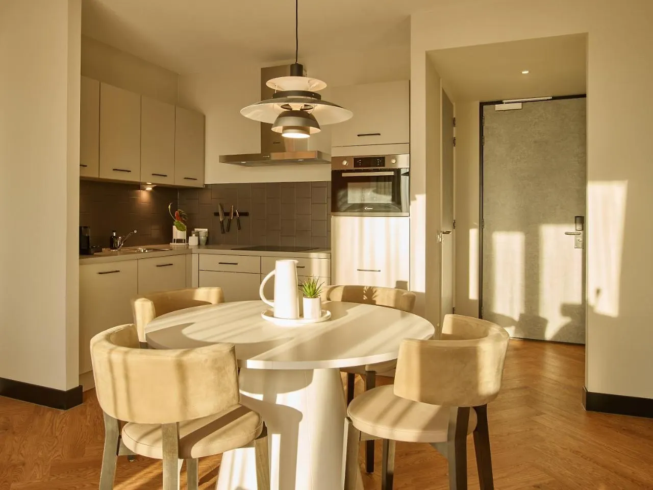 Cityden Stadshart Amstelveen 4*,